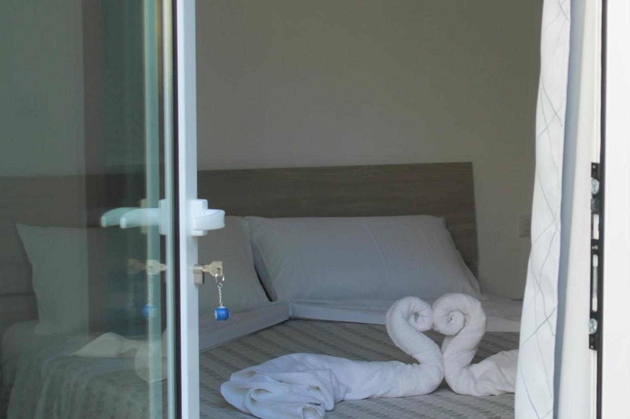 B&B Sunrise Porto Cesareo Exterior photo